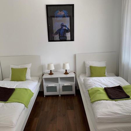 Lili Motel Sajoszentpeter Bagian luar foto