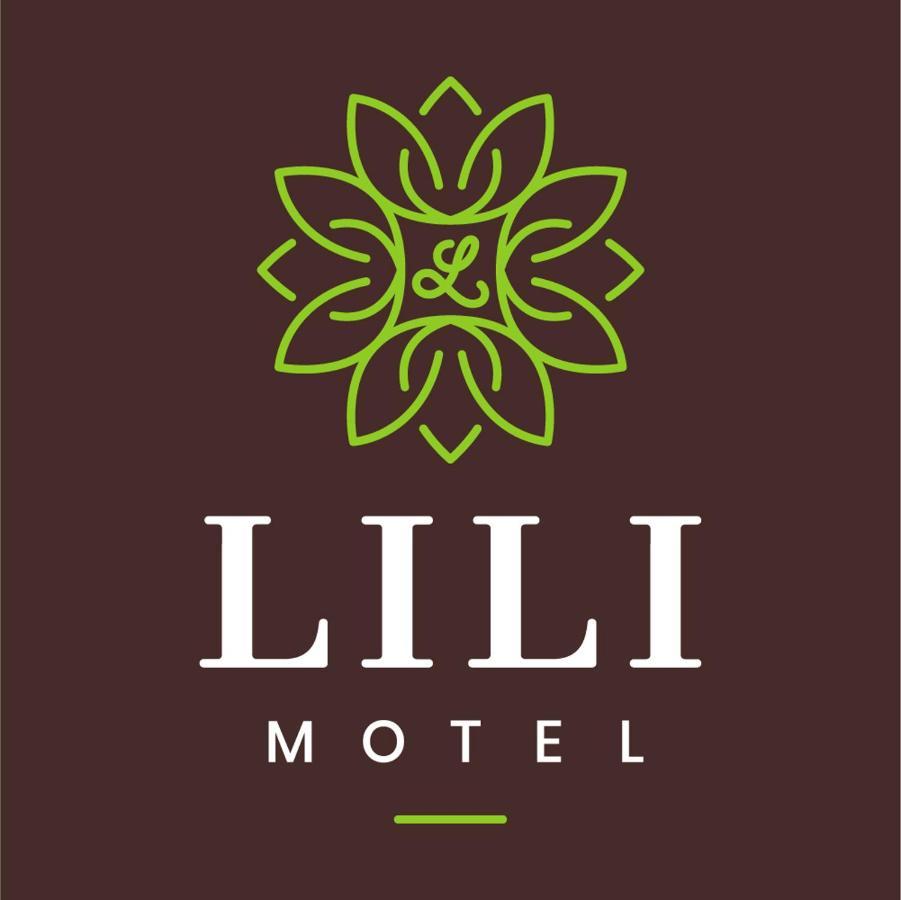 Lili Motel Sajoszentpeter Bagian luar foto